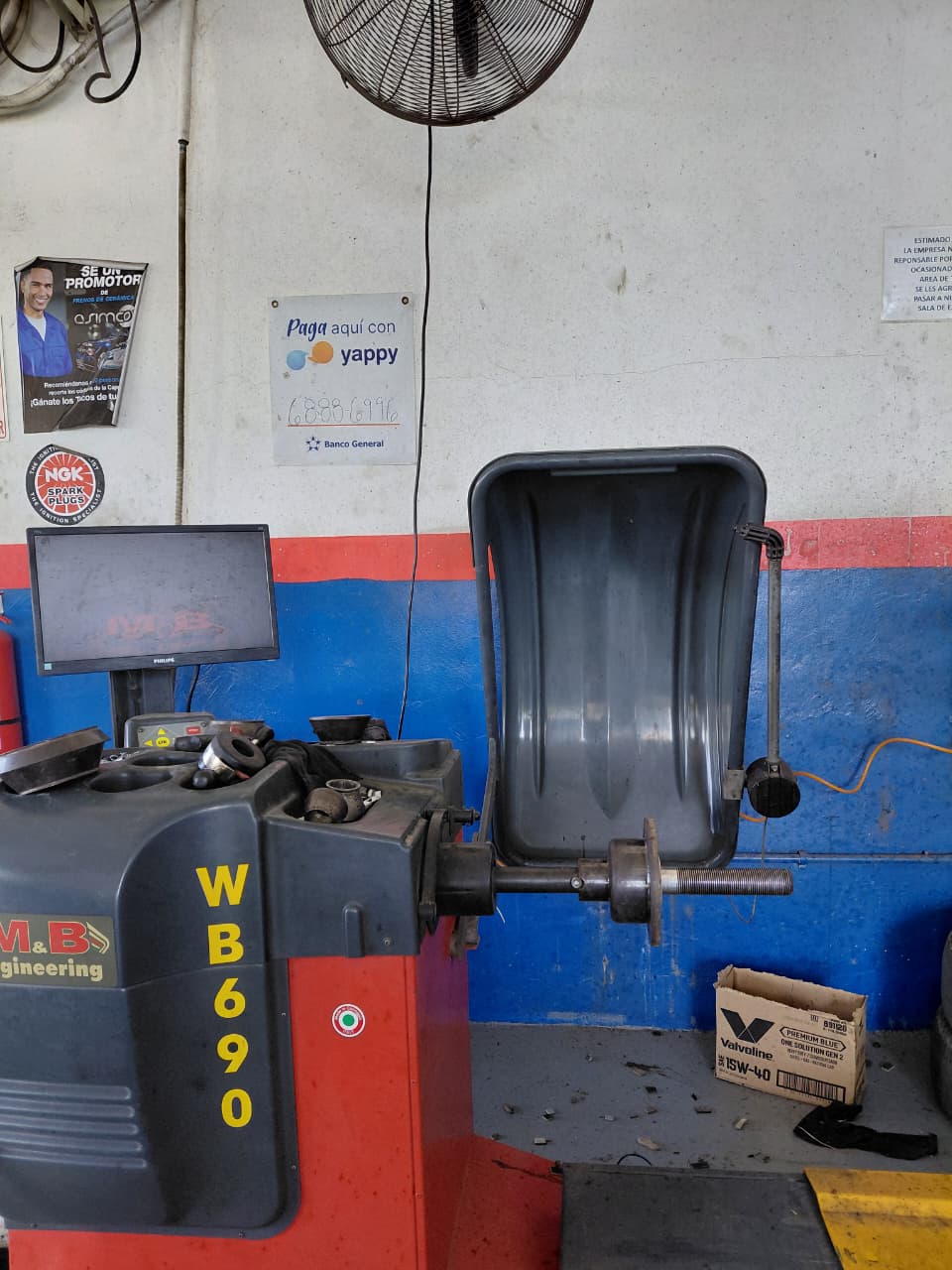 Balanceadora digital de llantas